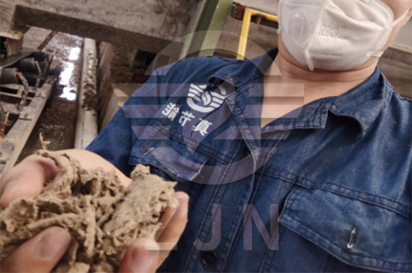 真節(jié)能紙漿烘干設備案例現(xiàn)場 真節(jié)能紙漿烘干設備案例現(xiàn)場